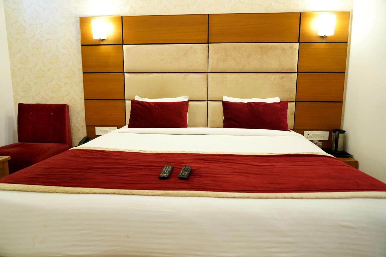 Coral Star Hotel 4*